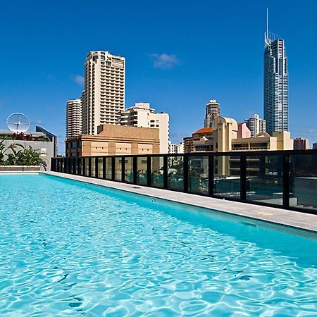 5 Bedroom Executive Sub Penthouse In The Heart Of Surfers With Full Ocean Views - Sleeps 12 - Circle On Cavill Amazing!! Gold Coast Extérieur photo