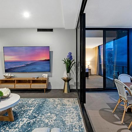 5 Bedroom Executive Sub Penthouse In The Heart Of Surfers With Full Ocean Views - Sleeps 12 - Circle On Cavill Amazing!! Gold Coast Extérieur photo