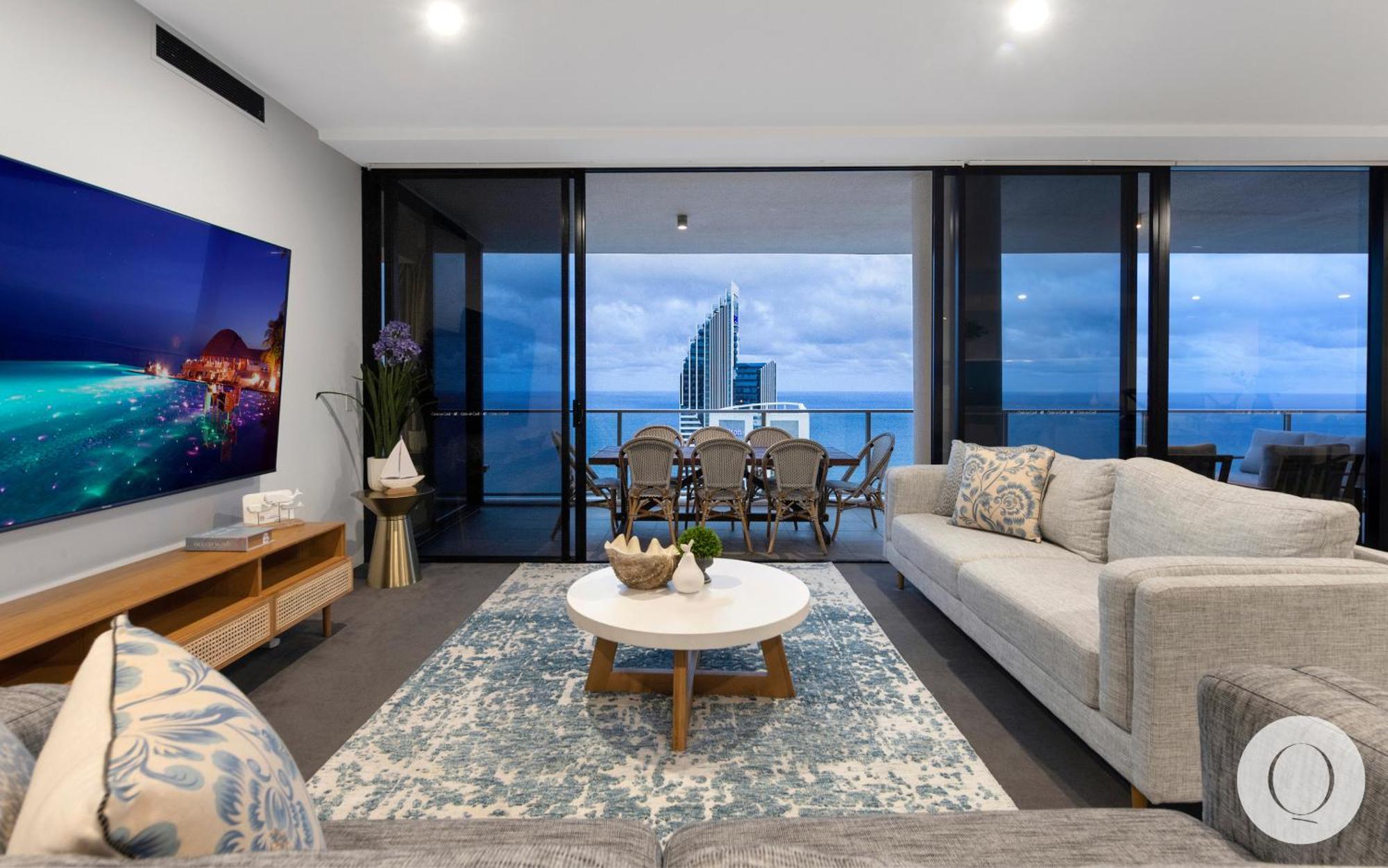 5 Bedroom Executive Sub Penthouse In The Heart Of Surfers With Full Ocean Views - Sleeps 12 - Circle On Cavill Amazing!! Gold Coast Extérieur photo